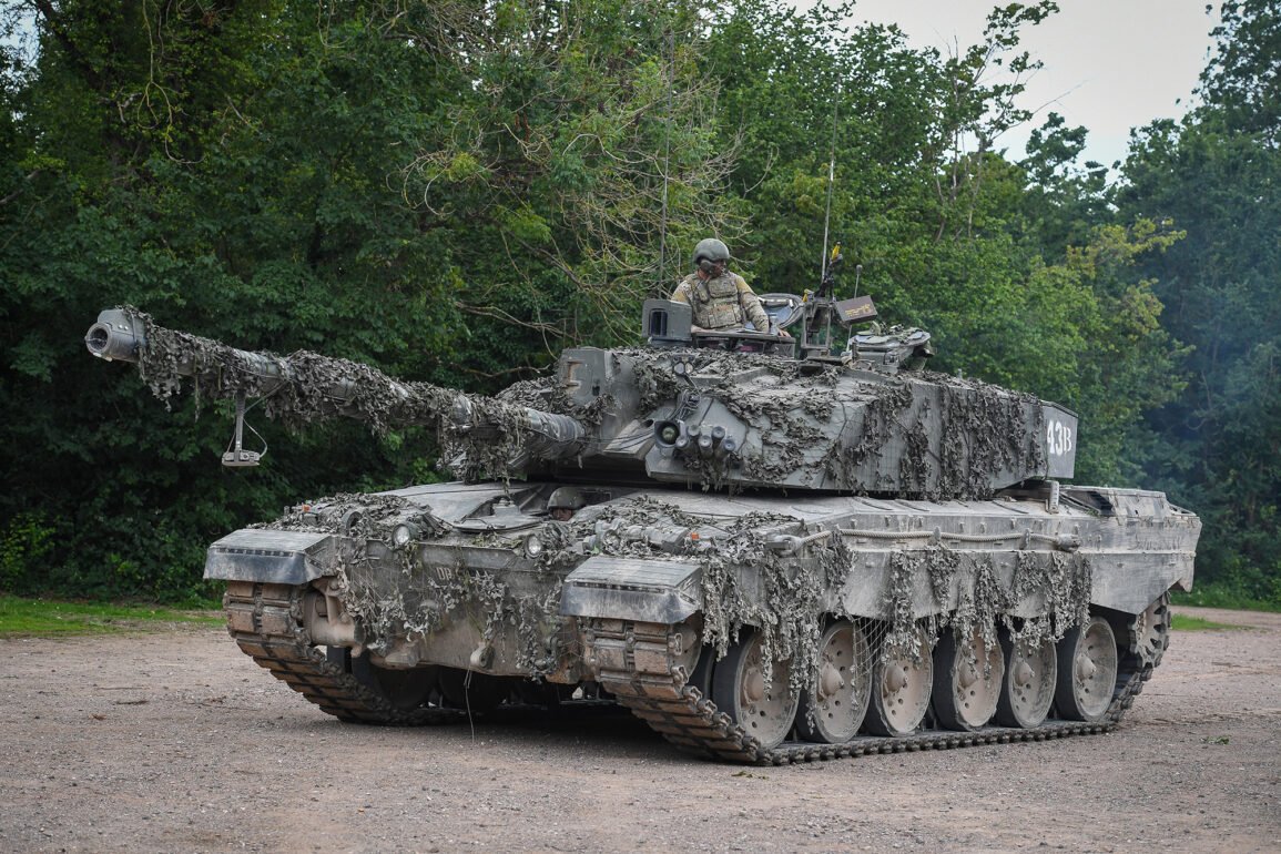 British Challenger tanks